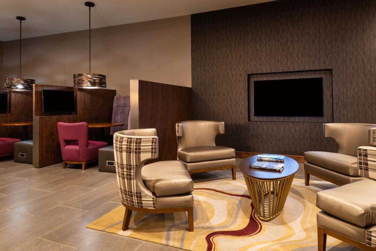 Courtyard By Marriott Charlotte Northlake Ngoại thất bức ảnh