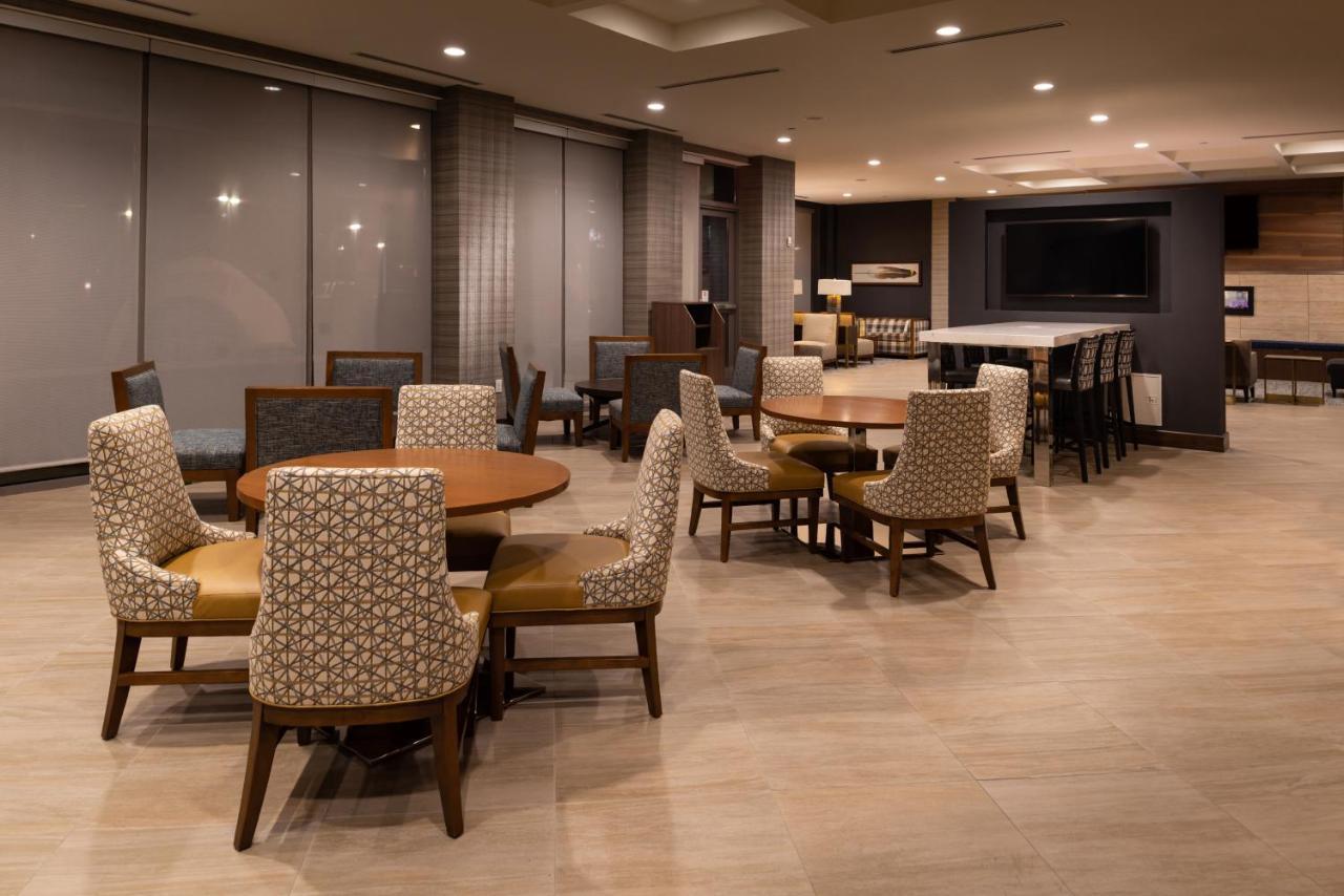 Courtyard By Marriott Charlotte Northlake Ngoại thất bức ảnh