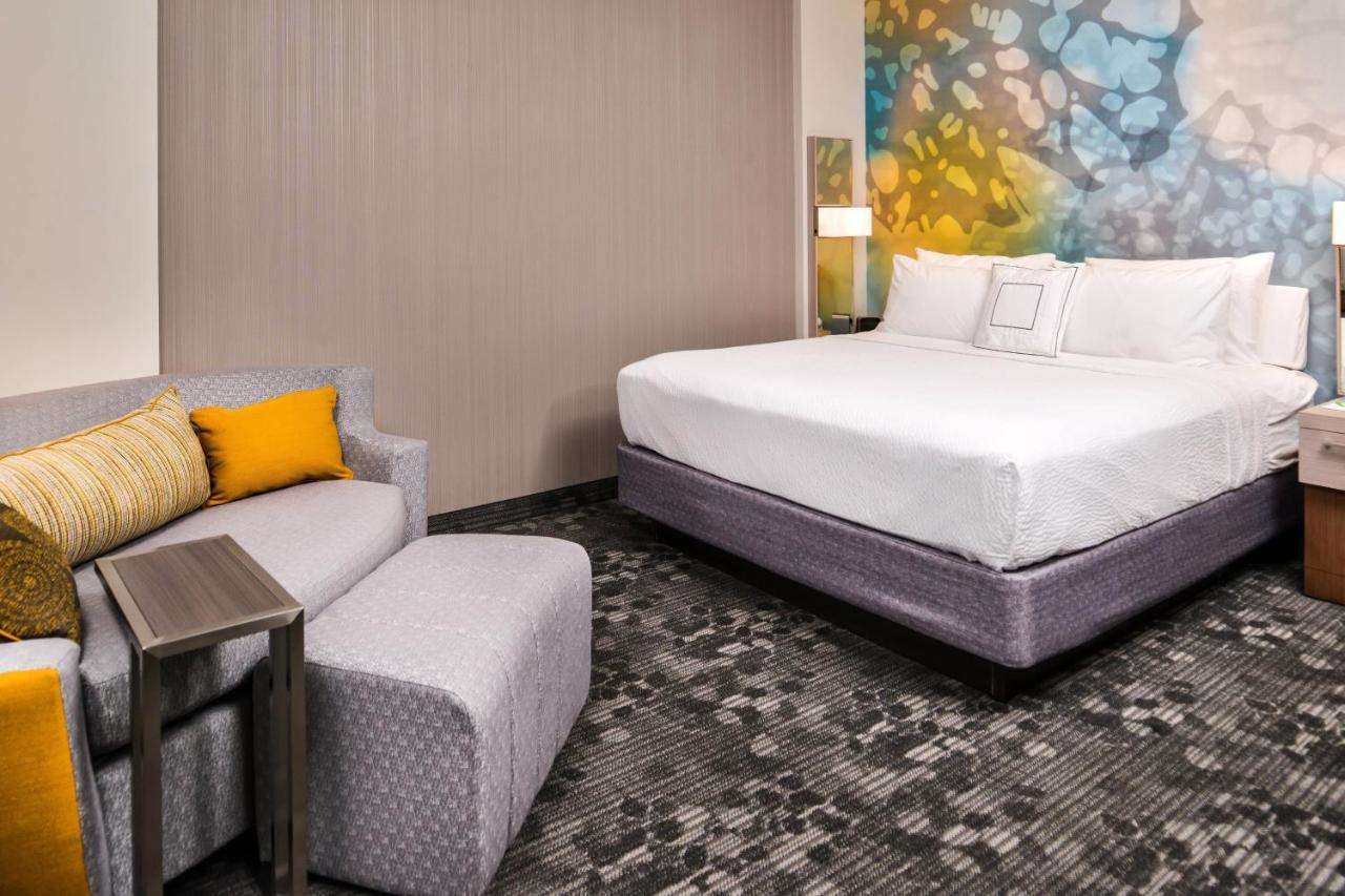 Courtyard By Marriott Charlotte Northlake Ngoại thất bức ảnh